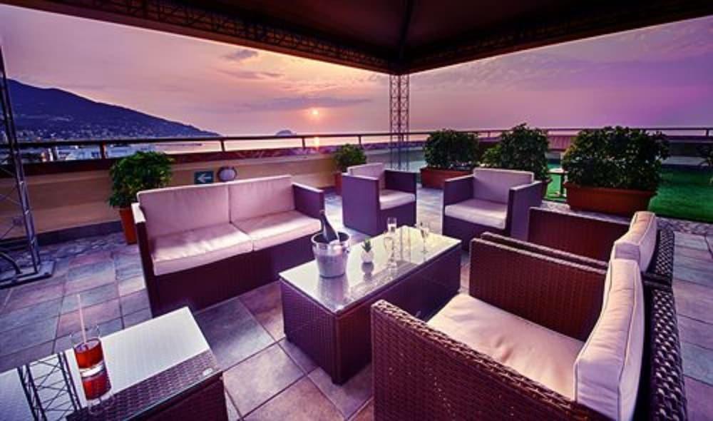 Grand Hotel Spiaggia Alassio Bagian luar foto