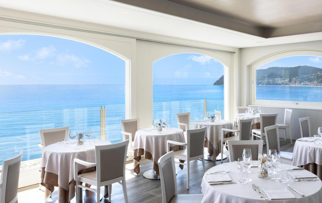 Grand Hotel Spiaggia Alassio Bagian luar foto