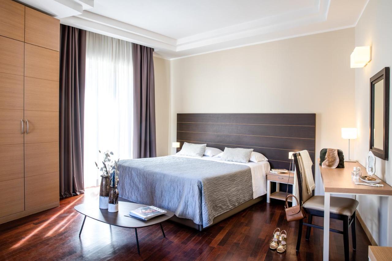 Grand Hotel Spiaggia Alassio Bagian luar foto