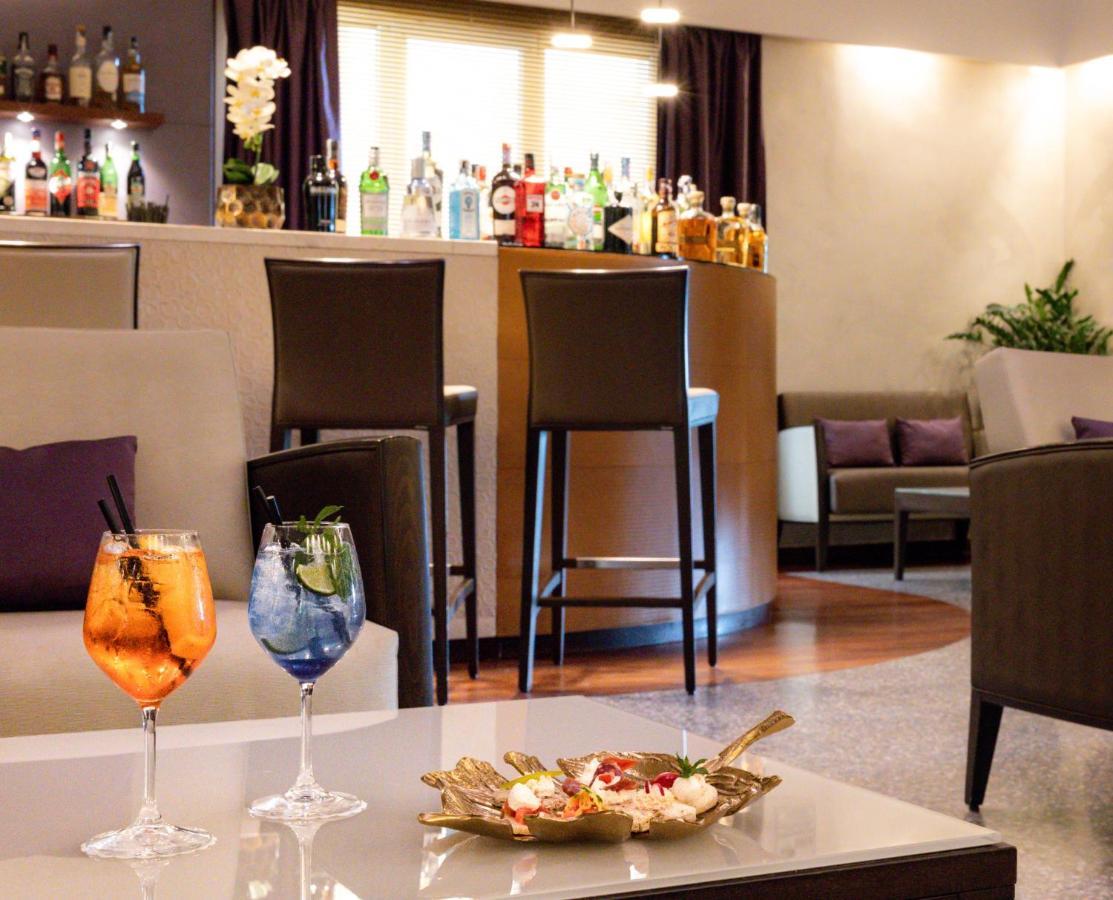Grand Hotel Spiaggia Alassio Bagian luar foto